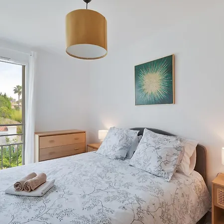 Magnifique Rooftop A 4 * Αντίμπ