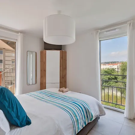 Magnifique Rooftop A 4 Διαμέρισμα Αντίμπ