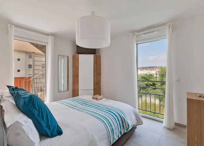 Magnifique Rooftop A 4 Appartamento Antibes